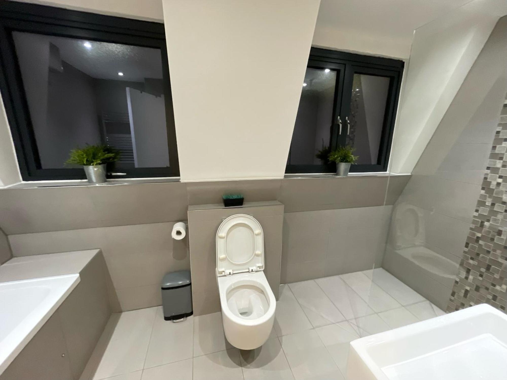 Omega Terrace, Luxury Modern Interior, Located Close To Alexandra Palace لندن المظهر الخارجي الصورة